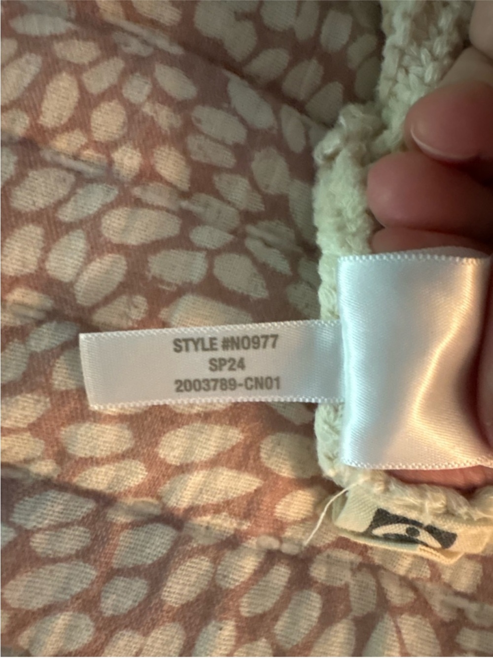 Madewell Checkered-Stitch Wedge Sweater Vest - Picture 9 of 9